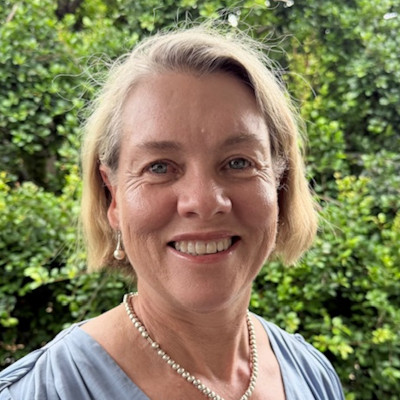 Photo of Dr Heidi Webster